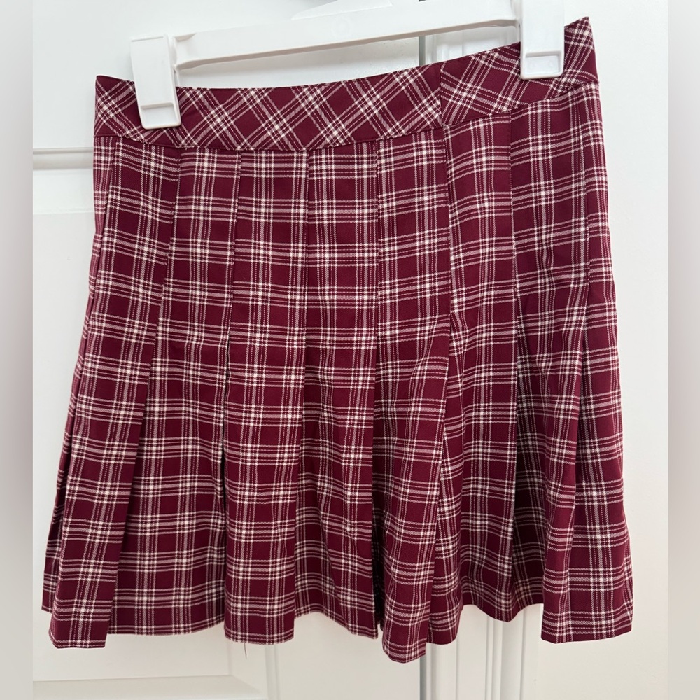 H&M Red and White Mini Skater Skirt